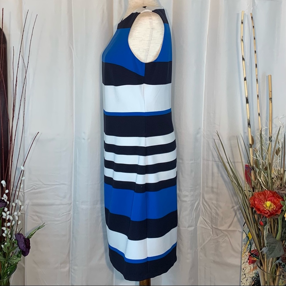 ⚠️Lauren by Ralph Lauren sleeveless color block striped dress. - Picture 6 of 13